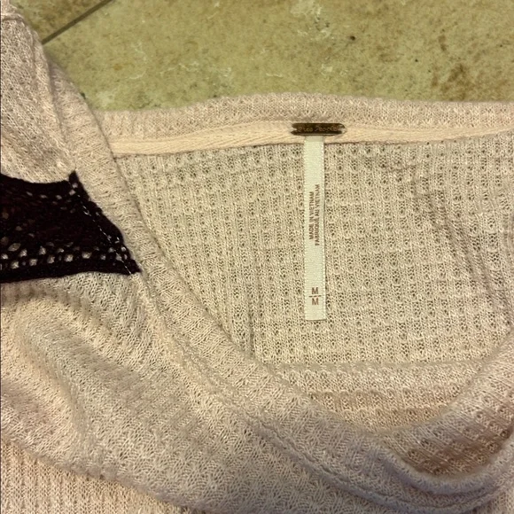 Free People Casual Clash Top Sz M - Picture 3 of 5